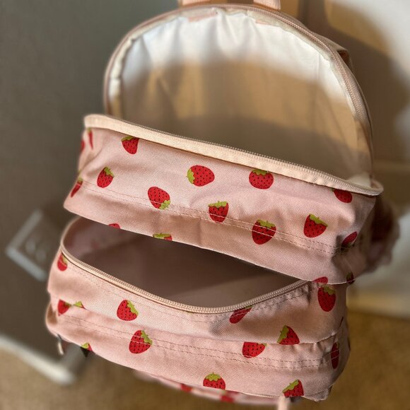 JanSport Big Student 17.5"-Backpack in Strawberry Shower Pink - Picture 6 of 16